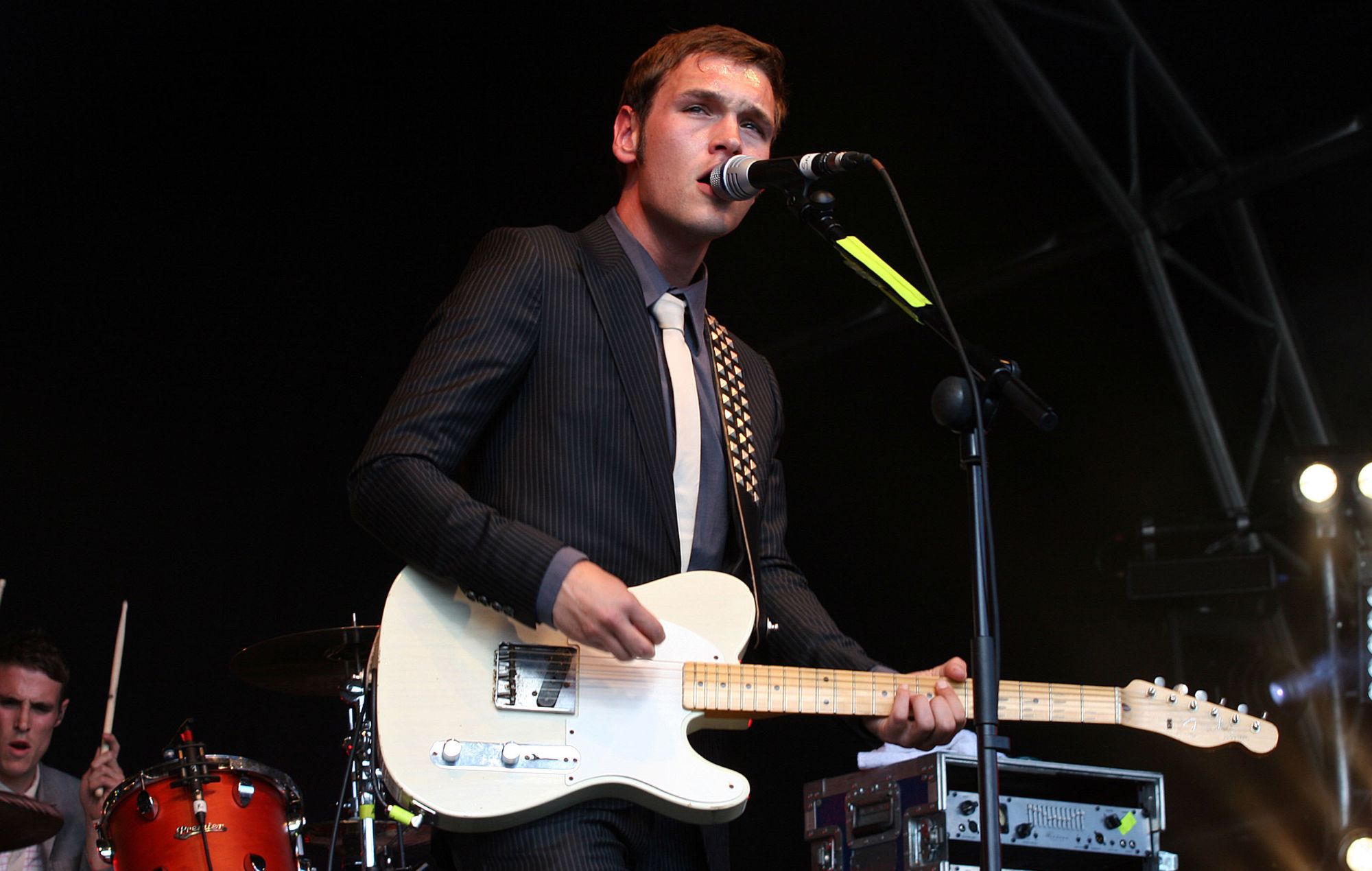 The Ordinary Boys Mark 20th Anniversary with Ska-Infused Single 'Peer Pressure'