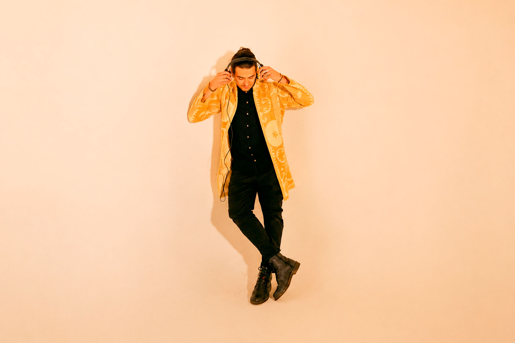 EMMË Brings Late-Night Energy to EG Spotlight