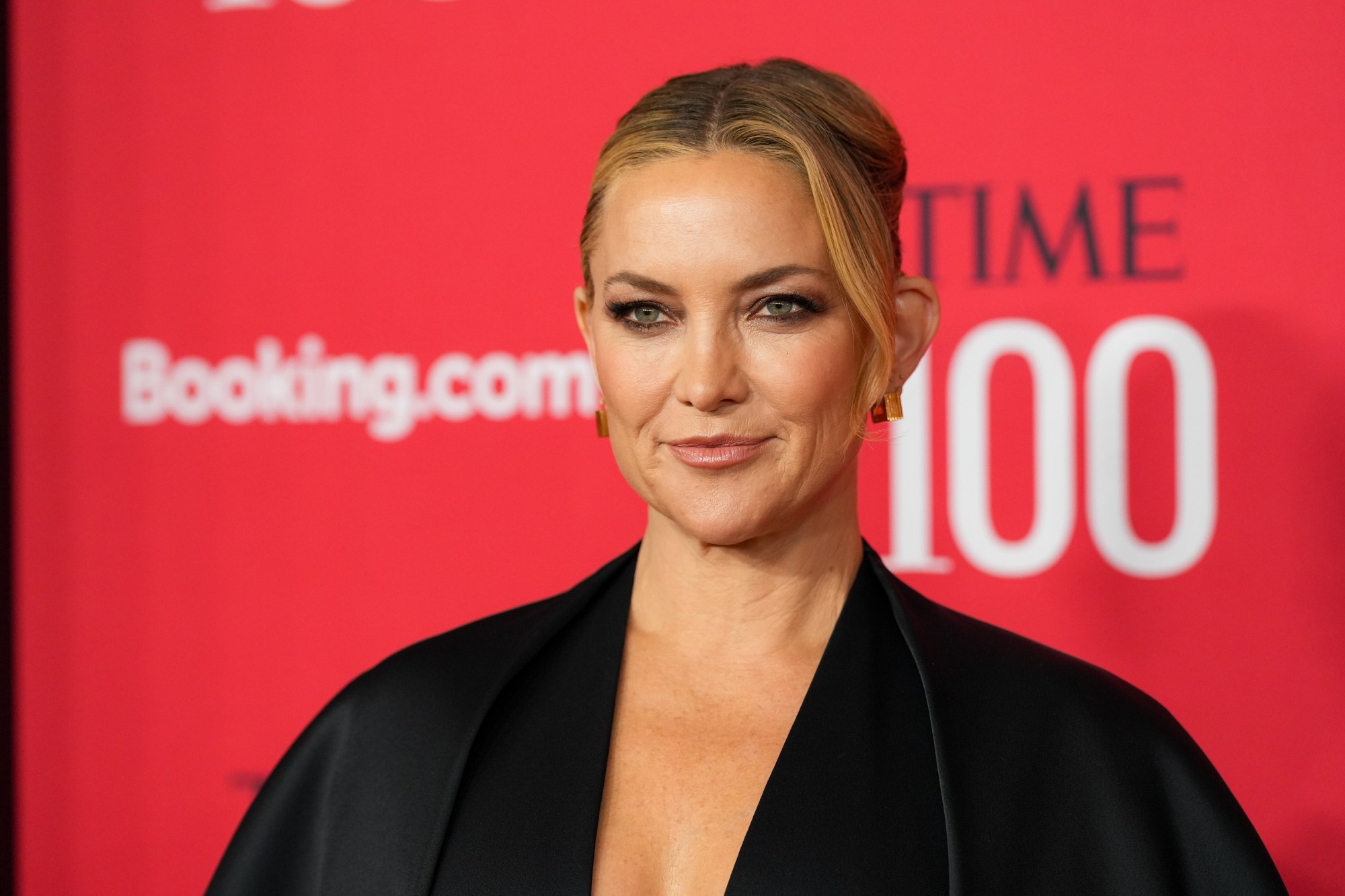 Kate Hudson Celebrates Knicks' NBA Finals Run With a Classic Throwback