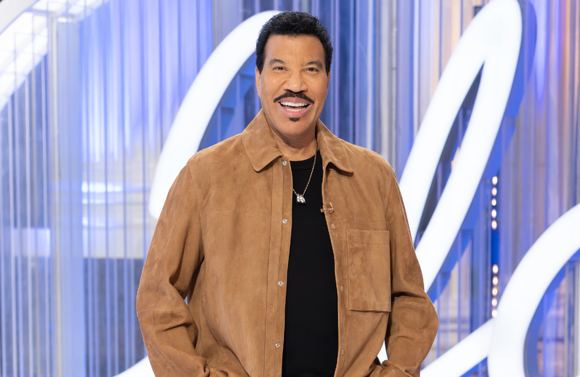Lionel Richie Falls Ill During Opening Night of Tour