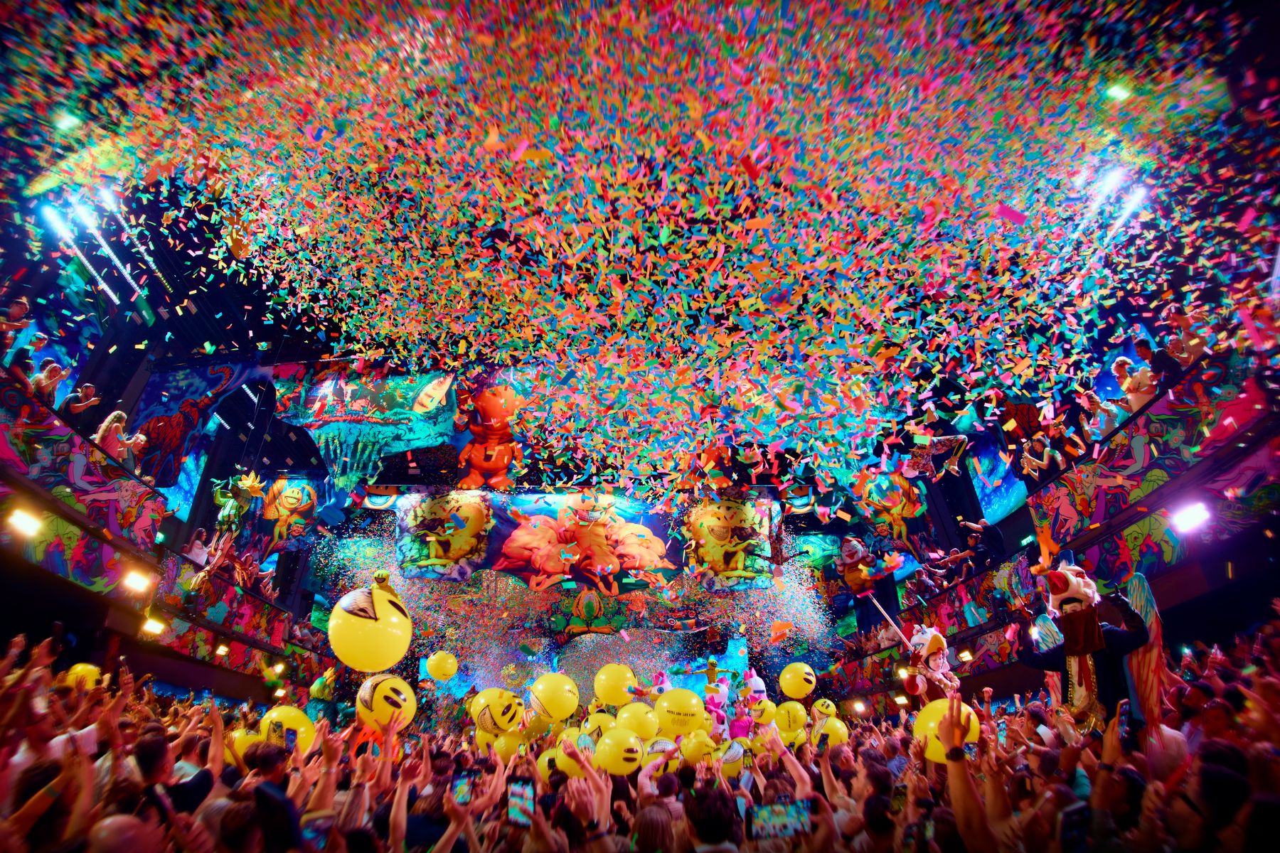 elrow brings psychedelic Hallucinarium concept to [UNVRS] Ibiza