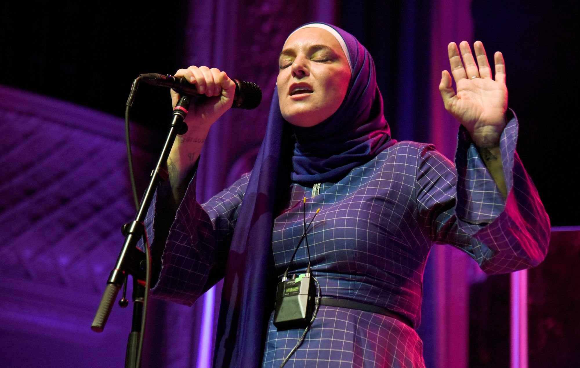 Adele Bertei Accuses David Holmes of Exploiting Sinéad O’Connor’s Memory