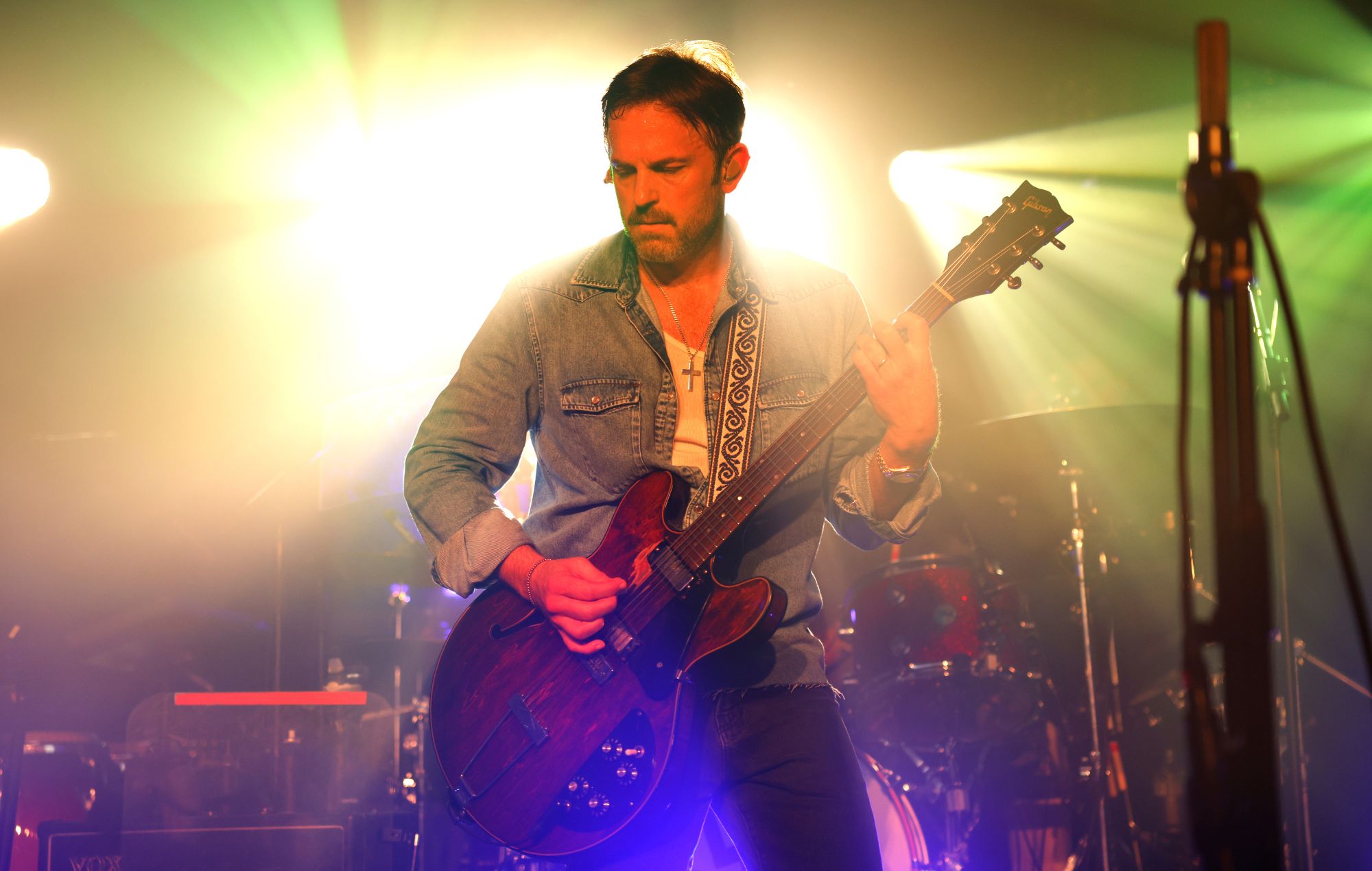 Kings Of Leon Unveil Serene New Single 'Cold Blue Dawn'